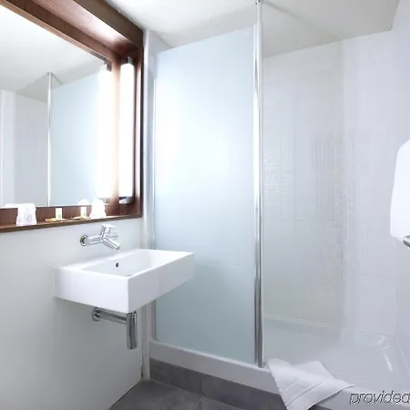 ホテル Campanile Prime - Centre Gare 3*