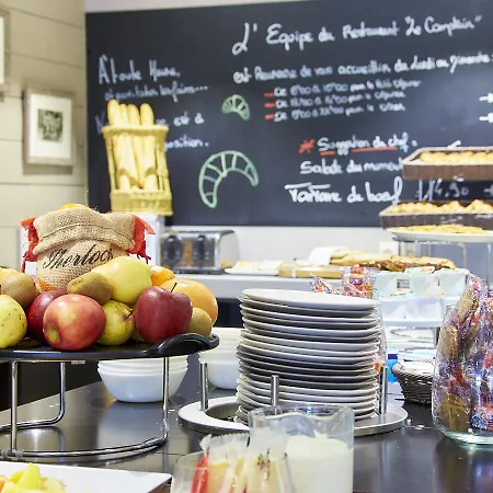 Campanile Centre - Gare Ντιζόν