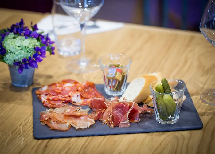 カンパニール サントル ギャール ホテル