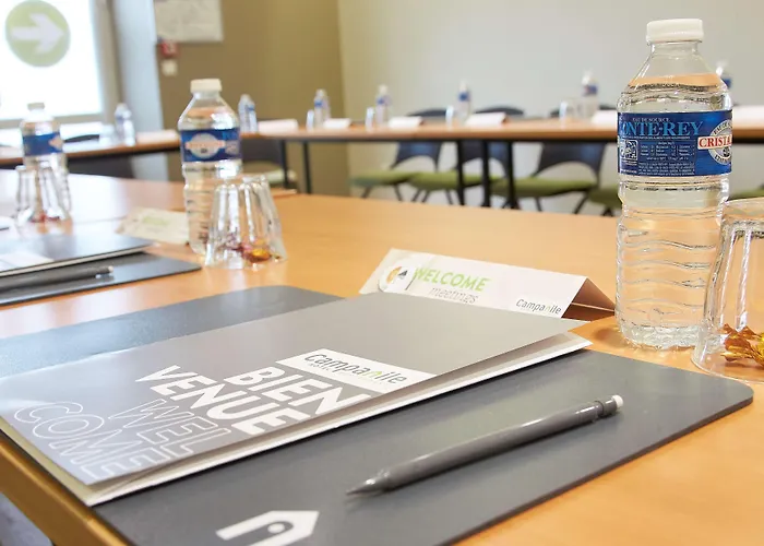 ホテル カンパニール サントル ギャール