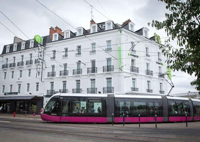 ホテル カンパニール サントル ギャール