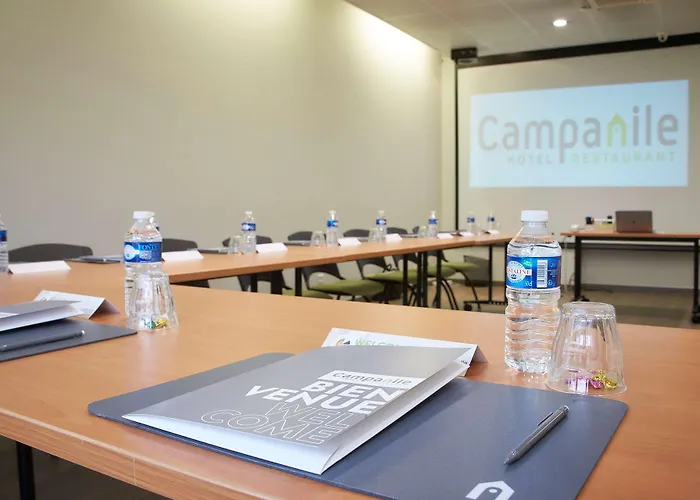 カンパニール サントル ギャール ディジョン