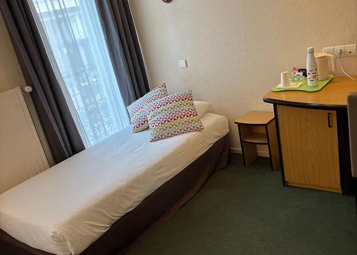 Campanile Centre - Gare Hotel 3*