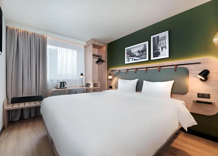 Campanile Centre - Gare Hotel 3*