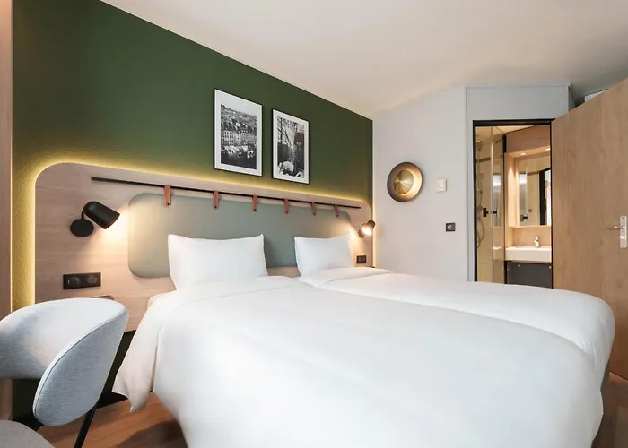 カンパニール サントル ギャール ホテル ディジョン